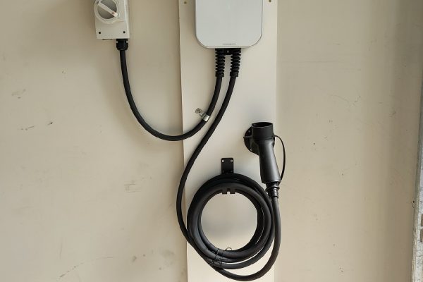 Ocular LTE Plus EV Charger Reynella 2023